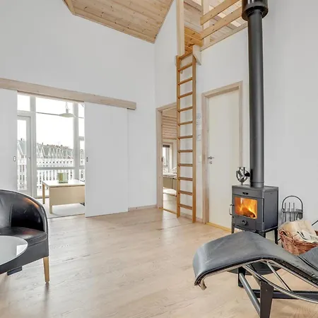 בית נופש Halldora - 10m From The Sea By Interhome הסלה